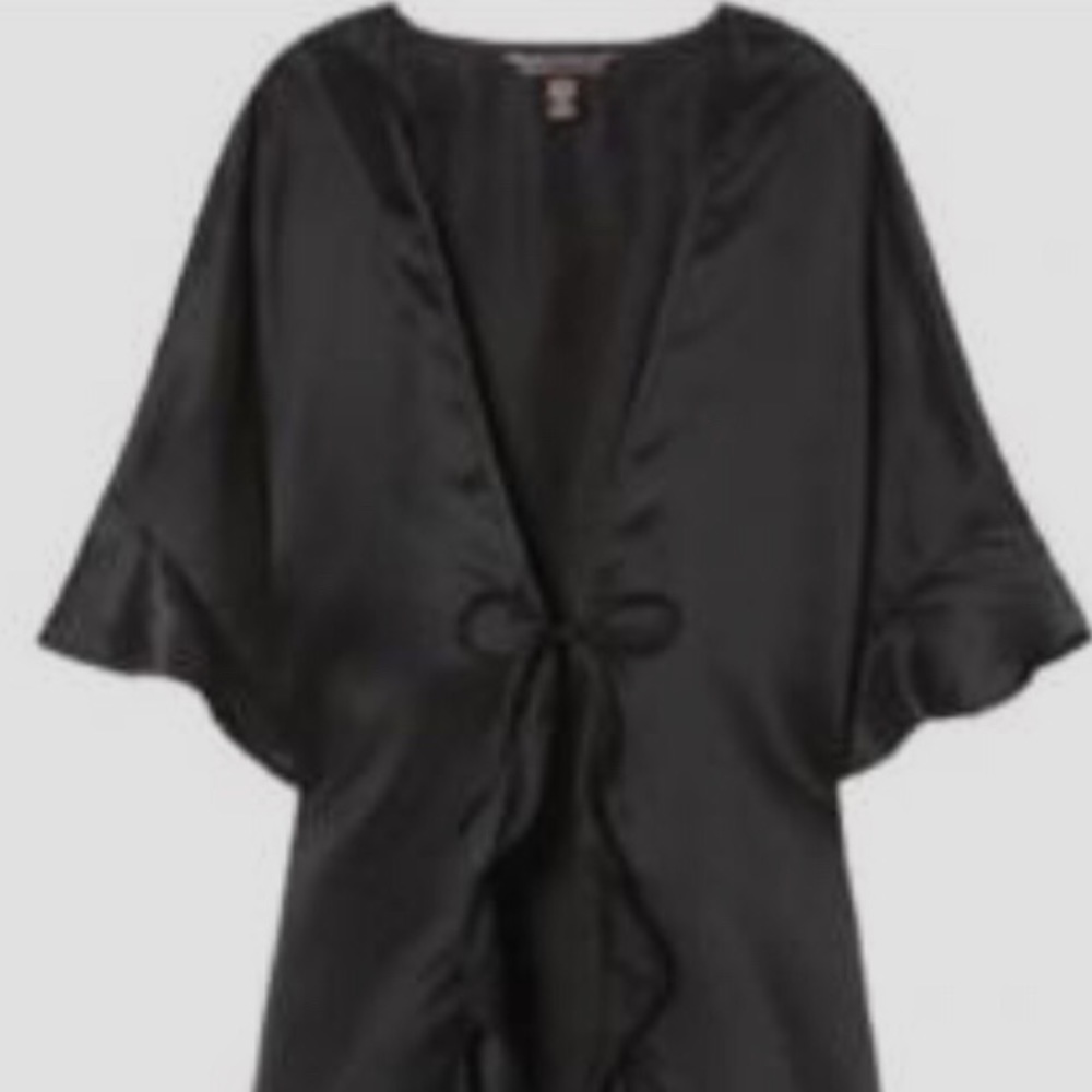 VIctoria’s Secret Kimono Robe Wrap